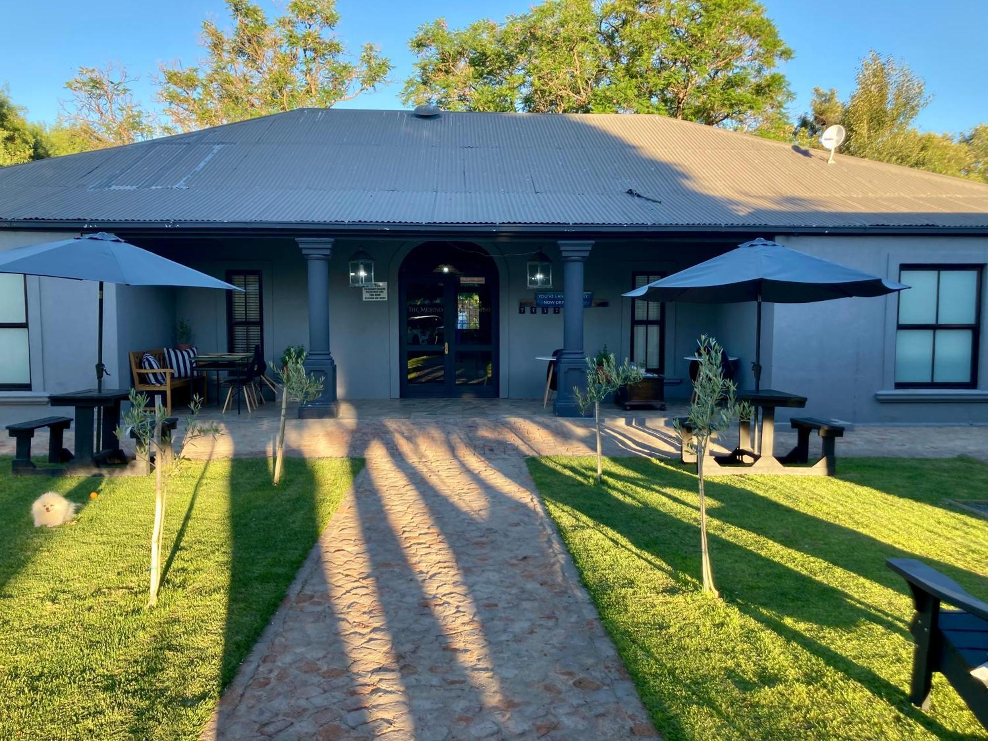 The Merino Guest House Beaufort West Exterior foto
