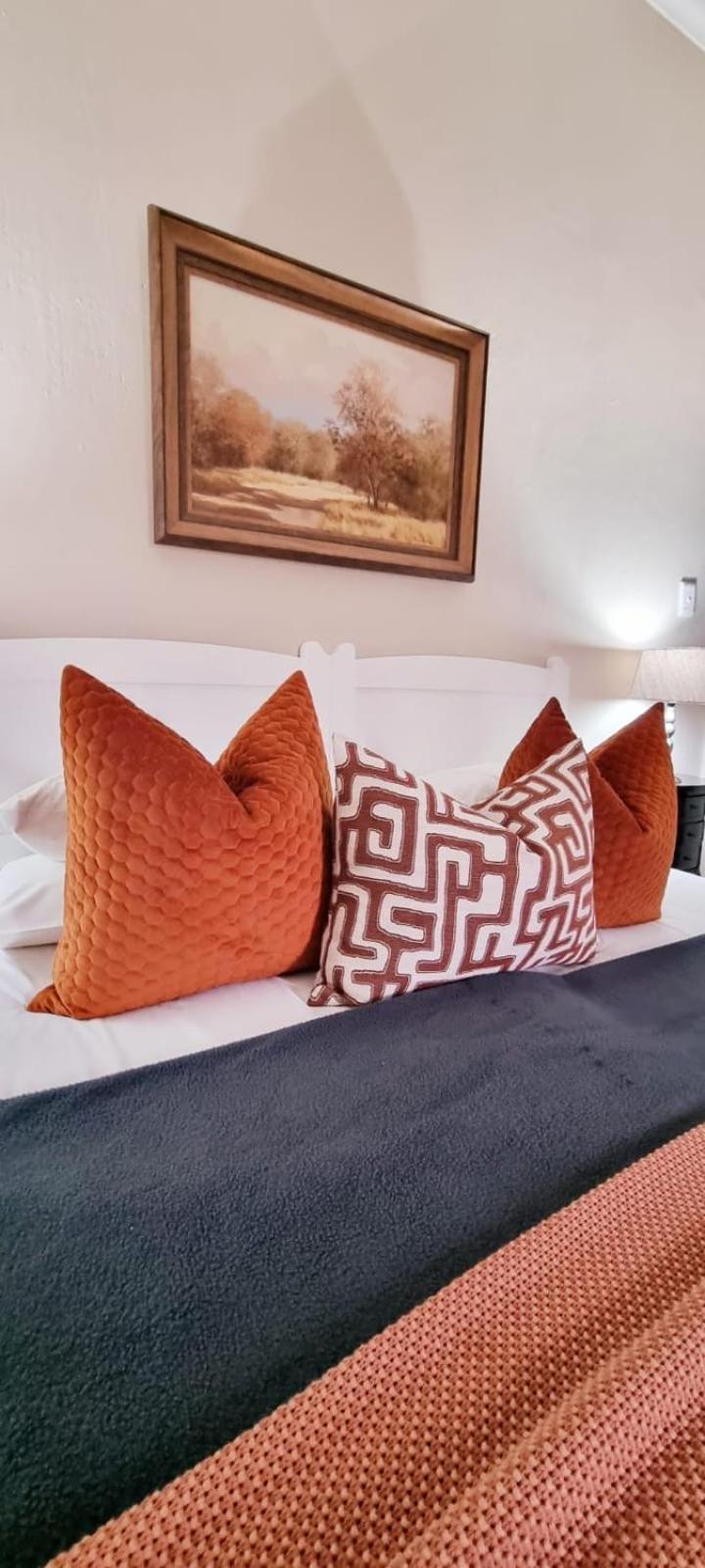 The Merino Guest House Beaufort West Exterior foto
